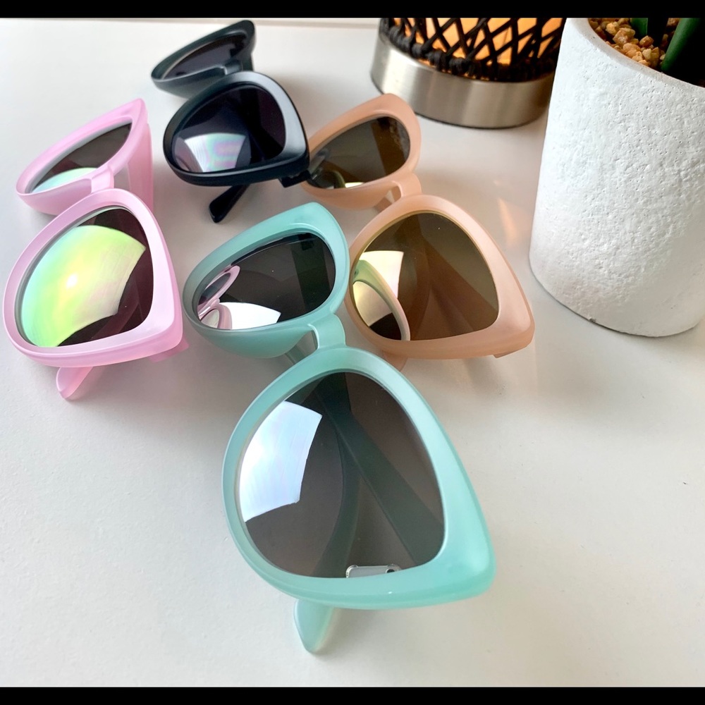 NWT|Sunglasses - Picture 4 of 5